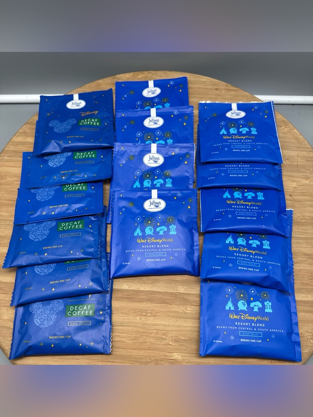 15 Disney World Joffrey's Coffee Resort Blend Dark Roast and Decaf Bags WDW New